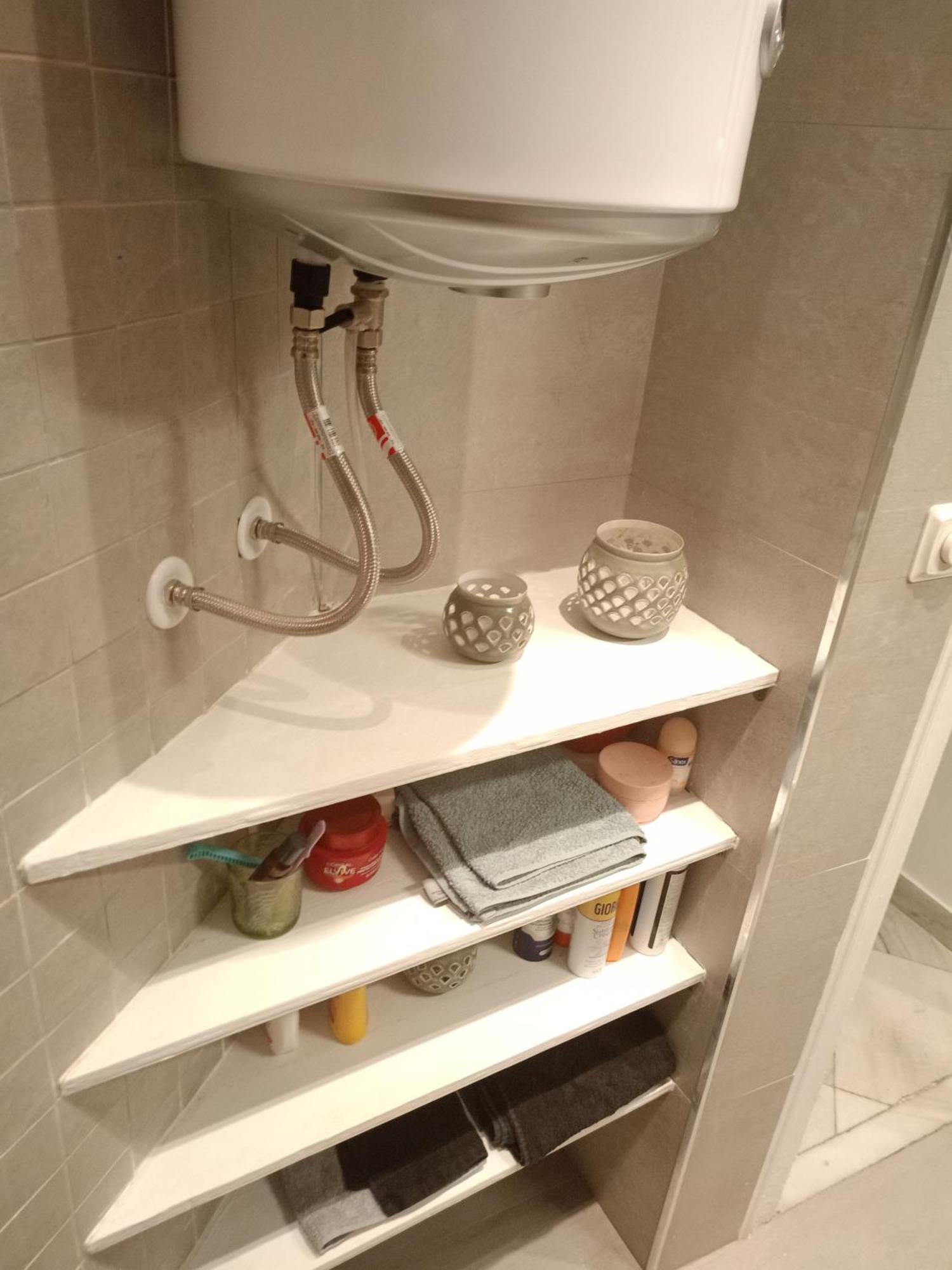 Small Stylish Room With Comfortable Queen-Size Bed In Very Large, Beautifully Decorated Shared Flat In The Historic Centre Of Màlaga Exteriér fotografie